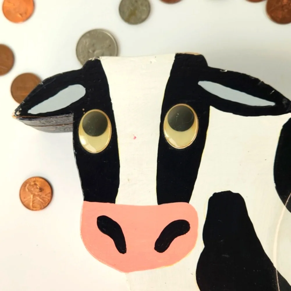 Handmade HIEFER COIN BANK EUC holds Your MOOLAH